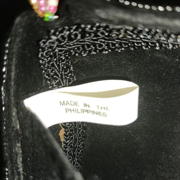 MARY FRANCES Beaded Embellished Clamshell Purse Crossbody Bag EUC - Picture 8 of 16